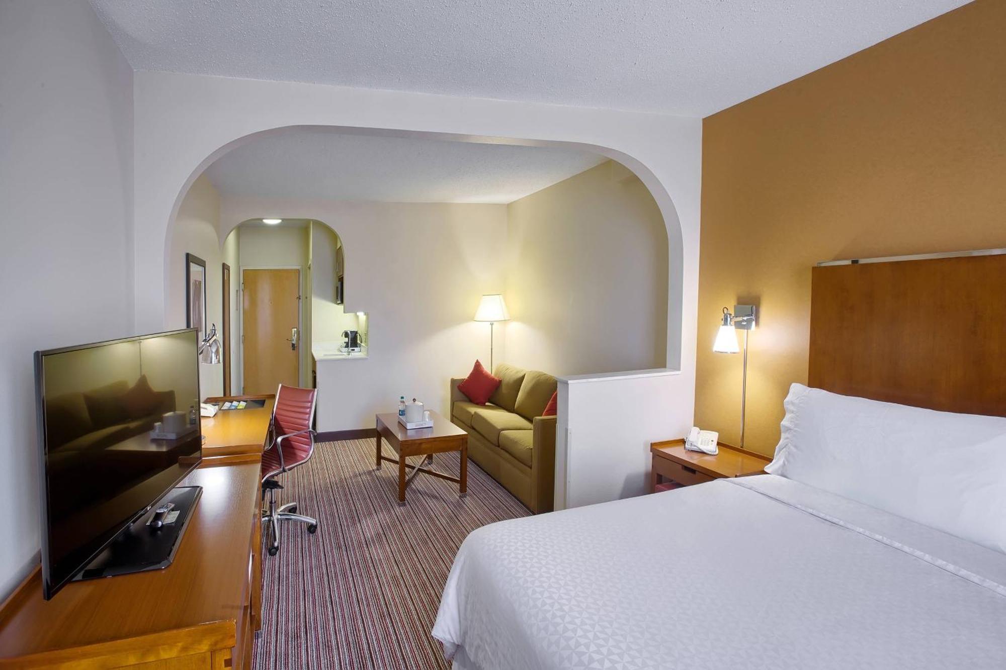 Four Points By Sheraton Charlotte/Pineville Exterior foto
